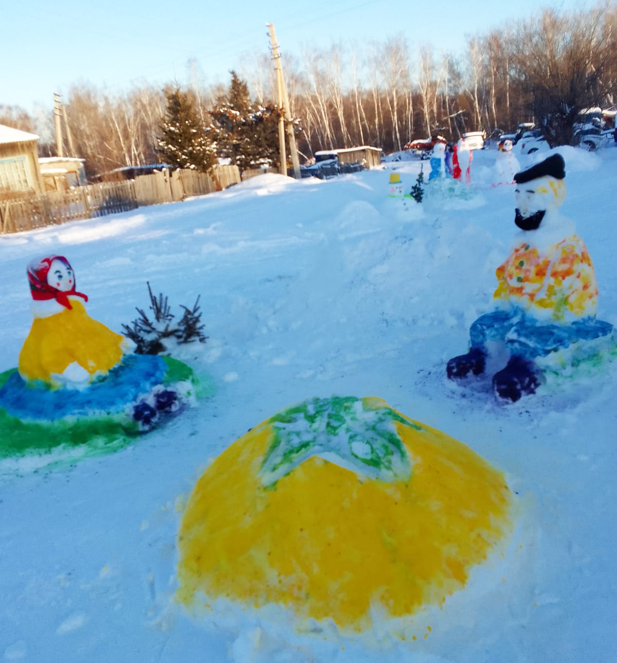 Зимние забавы с детьми: фигуры из снега